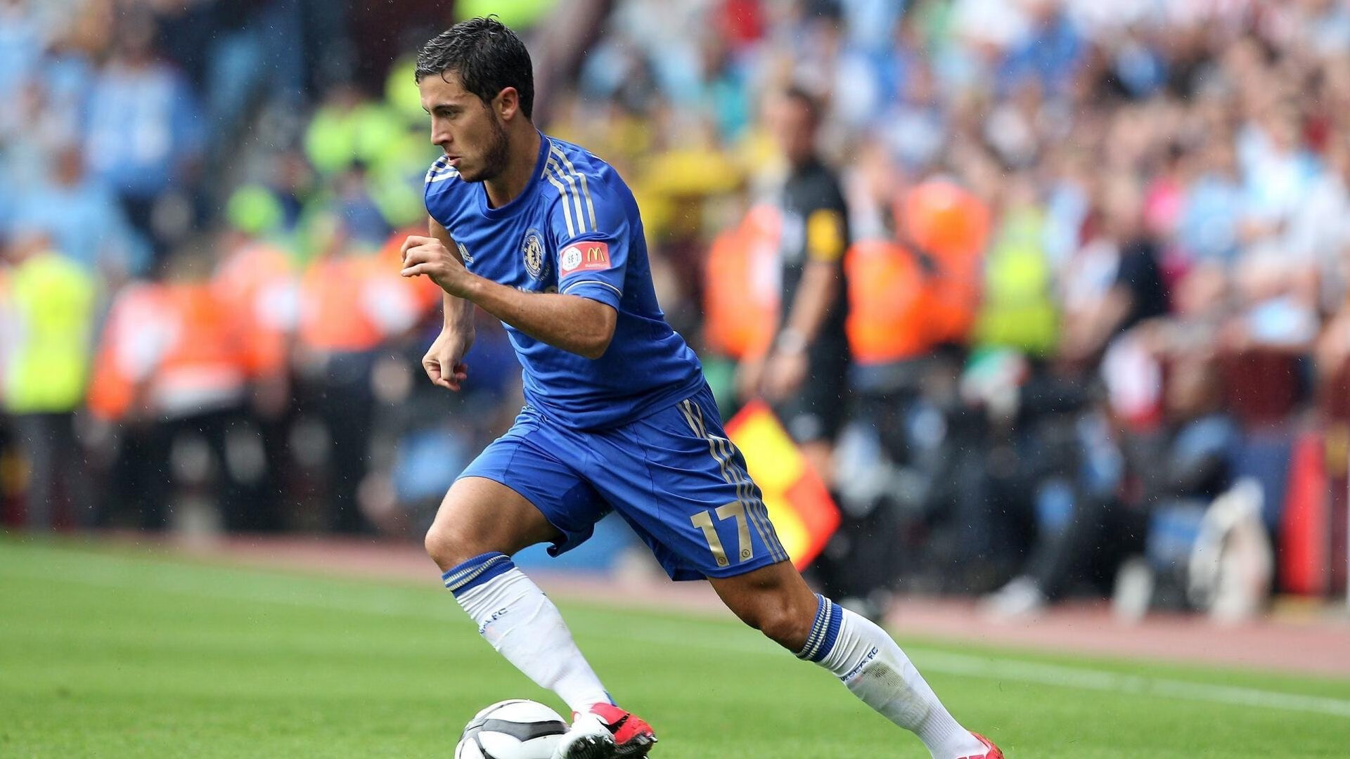 【青训阶梯】新一代明星通过战术训练逐步崛起，军人训练明星